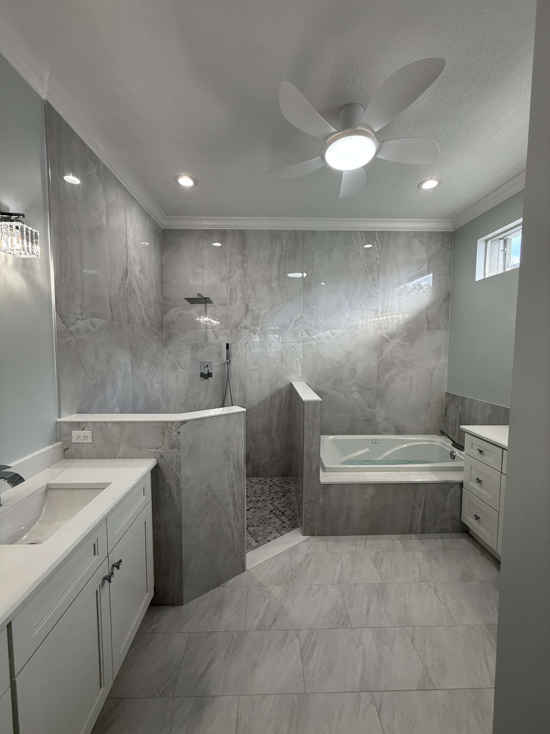 Bathroom remodel Port St Lucie